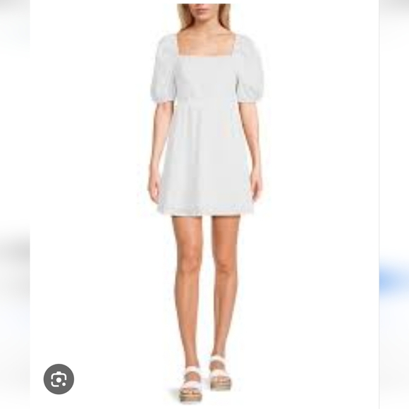 Copper Key Dresses & Skirts - Copper Key NWT White Puff Sleeve Mini Dress SIZE L